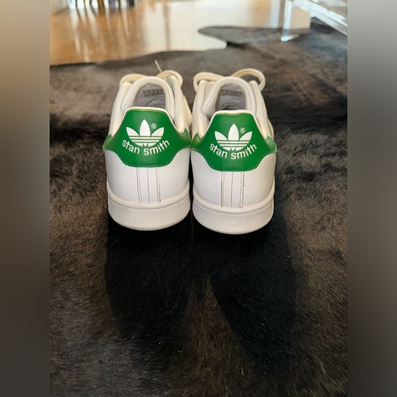 Adidas White & Green Stan Smith (size 10) - Picture 3 of 5